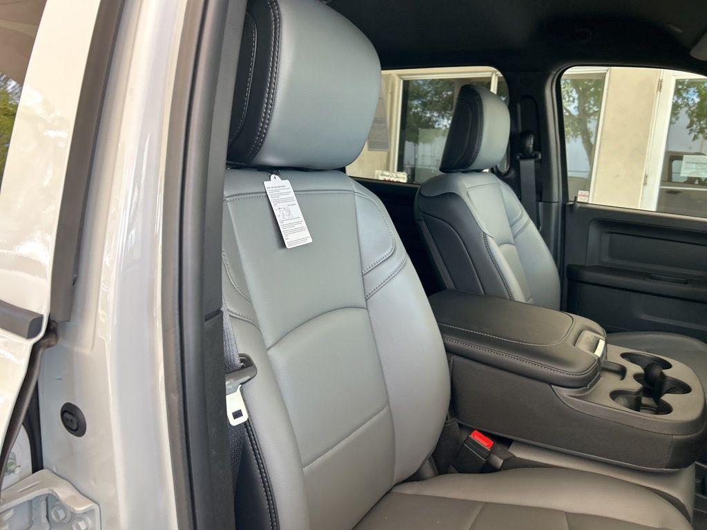 new 2025 Ram 3500 car, priced at $63,368