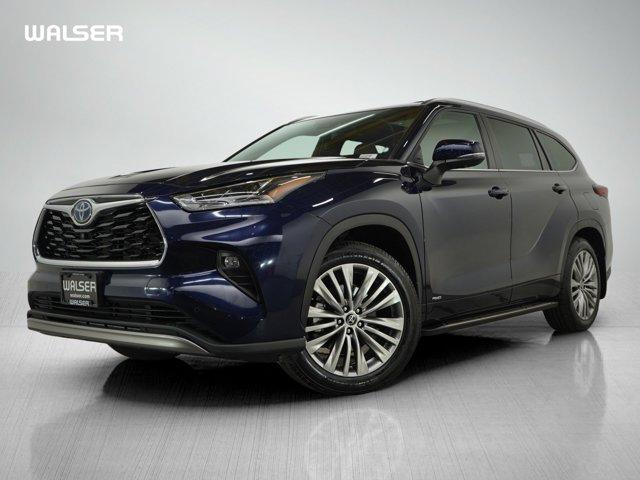 used 2023 Toyota Highlander Hybrid car, priced at $56,998