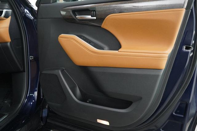 used 2023 Toyota Highlander Hybrid car, priced at $56,499