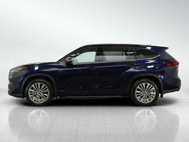 used 2023 Toyota Highlander Hybrid car, priced at $56,499