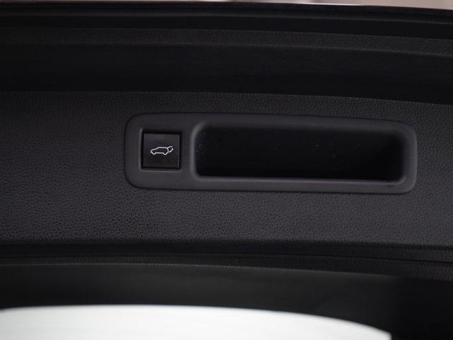 used 2023 Toyota Highlander Hybrid car, priced at $45,998