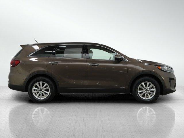 used 2019 Kia Sorento car, priced at $17,399