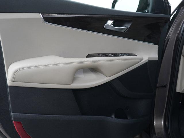 used 2019 Kia Sorento car, priced at $17,399