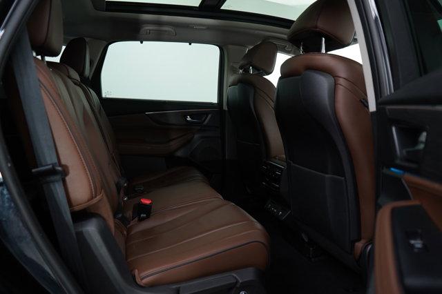 used 2024 Acura MDX car, priced at $51,699