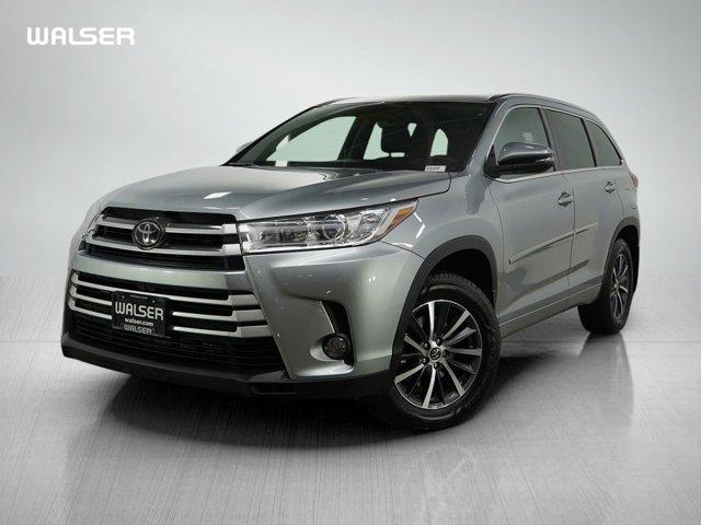 used 2017 Toyota Highlander car, priced at $19,998