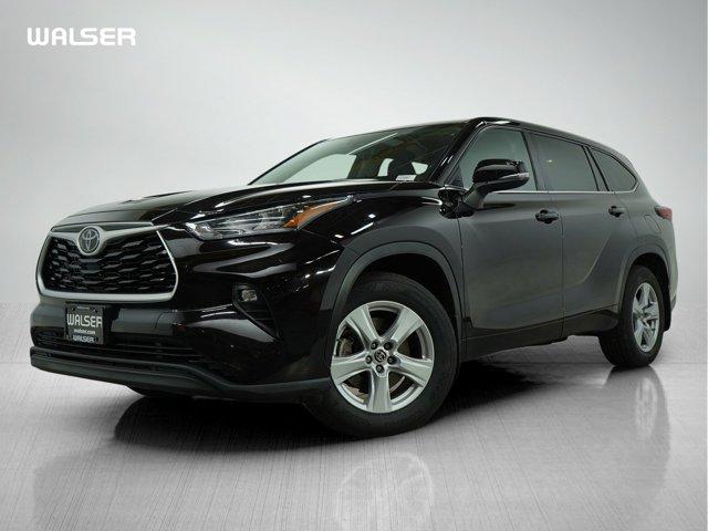 used 2020 Toyota Highlander car, priced at $23,599