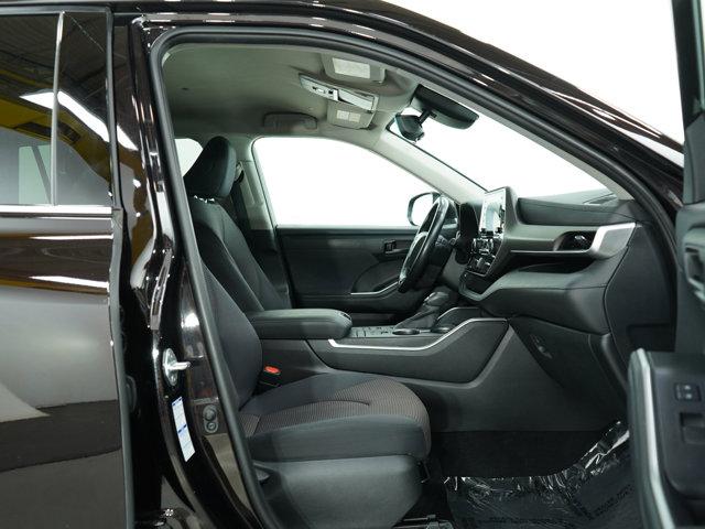 used 2020 Toyota Highlander car, priced at $23,599