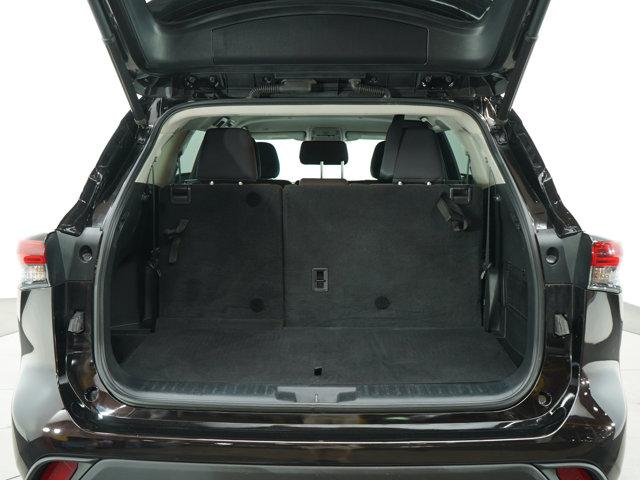 used 2020 Toyota Highlander car, priced at $23,599