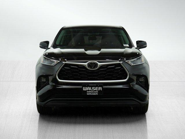 used 2020 Toyota Highlander car, priced at $23,599
