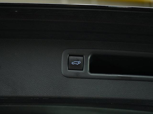 used 2020 Toyota Highlander car, priced at $23,599