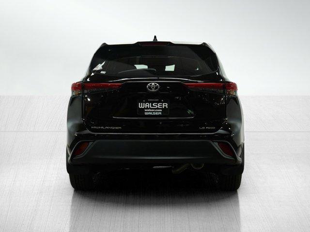 used 2020 Toyota Highlander car, priced at $23,599