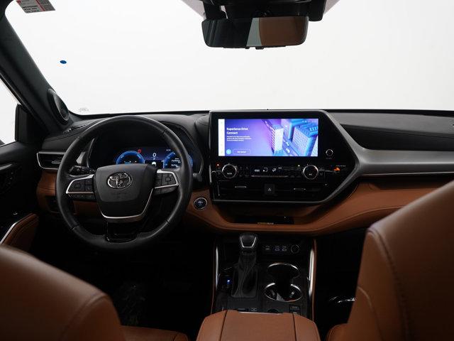 used 2023 Toyota Highlander Hybrid car, priced at $50,998