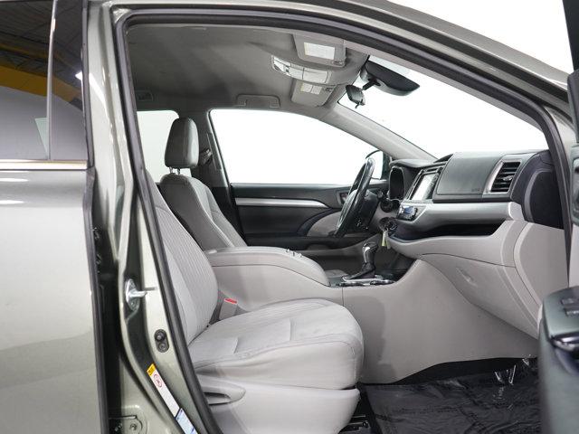 used 2017 Toyota Highlander car, priced at $19,399