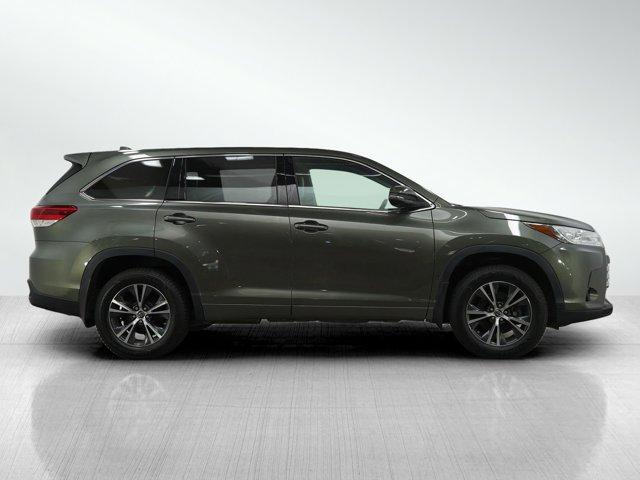 used 2017 Toyota Highlander car, priced at $19,399