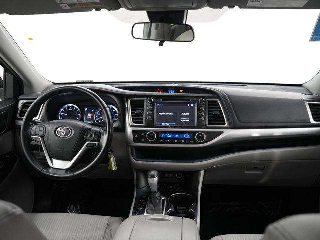 used 2017 Toyota Highlander car, priced at $19,399