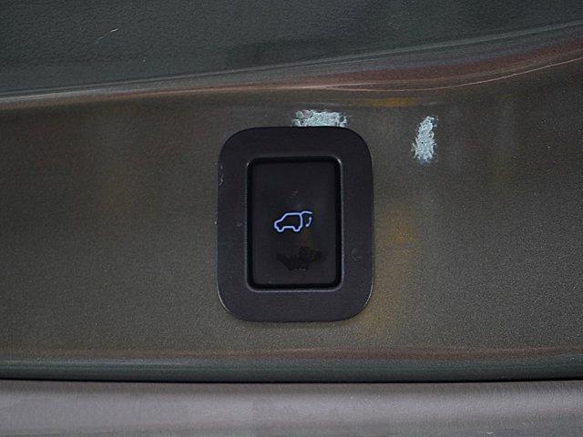 used 2017 Toyota Highlander car, priced at $19,399