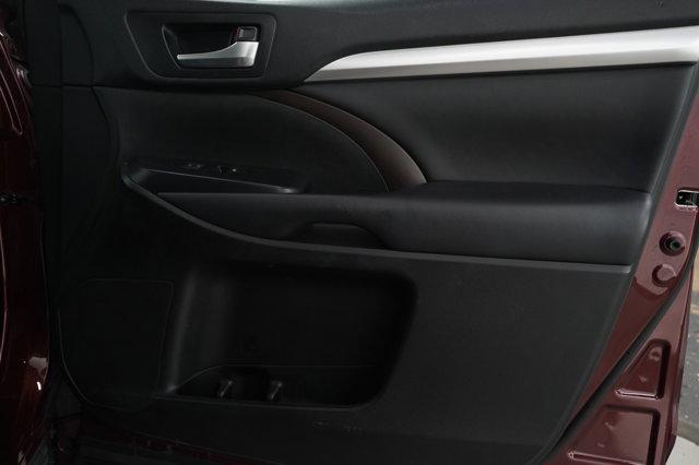 used 2018 Toyota Highlander Hybrid car, priced at $19,699