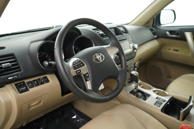 used 2012 Toyota Highlander car, priced at $16,697