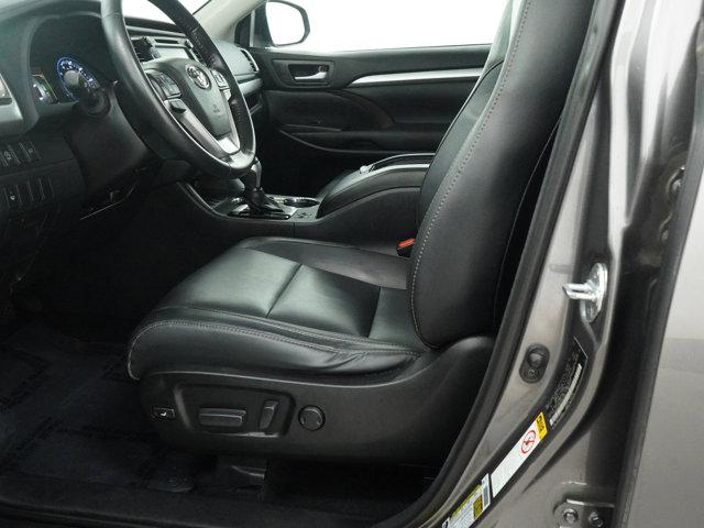 used 2017 Toyota Highlander car, priced at $23,998