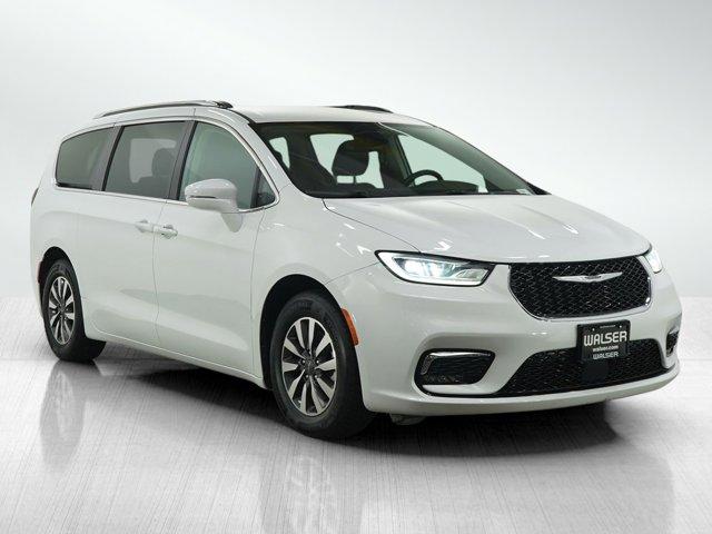 used 2021 Chrysler Pacifica car, priced at $19,399