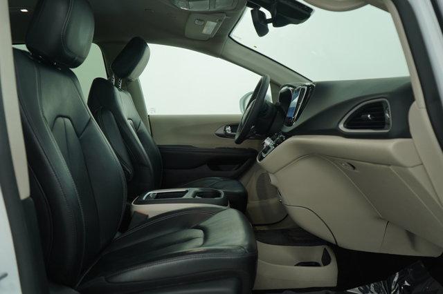 used 2022 Chrysler Pacifica car, priced at $21,998