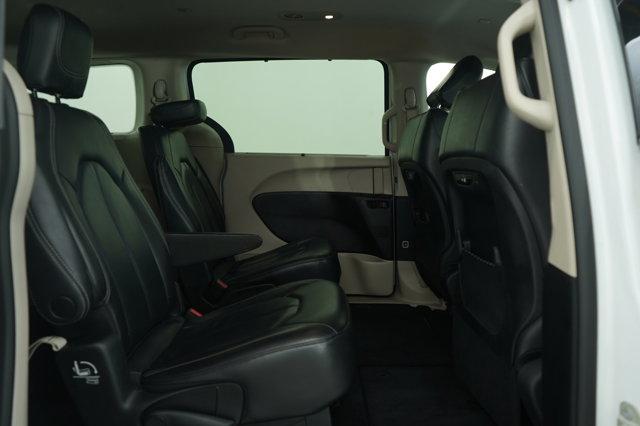 used 2022 Chrysler Pacifica car, priced at $21,998