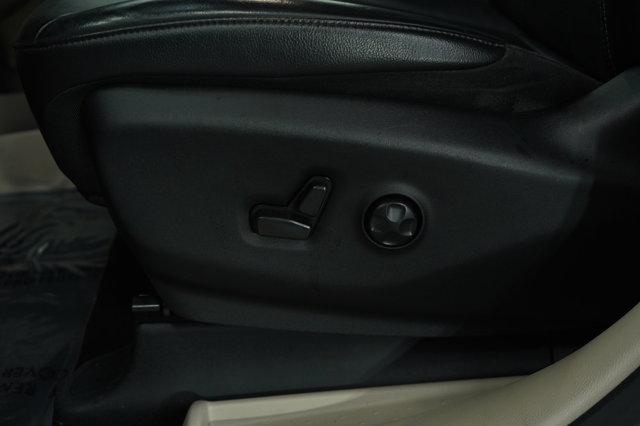 used 2022 Chrysler Pacifica car, priced at $21,998