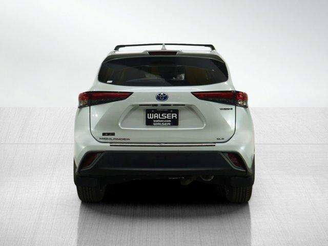 used 2022 Toyota Highlander Hybrid car, priced at $32,799