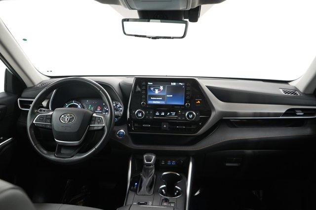 used 2022 Toyota Highlander Hybrid car, priced at $32,799