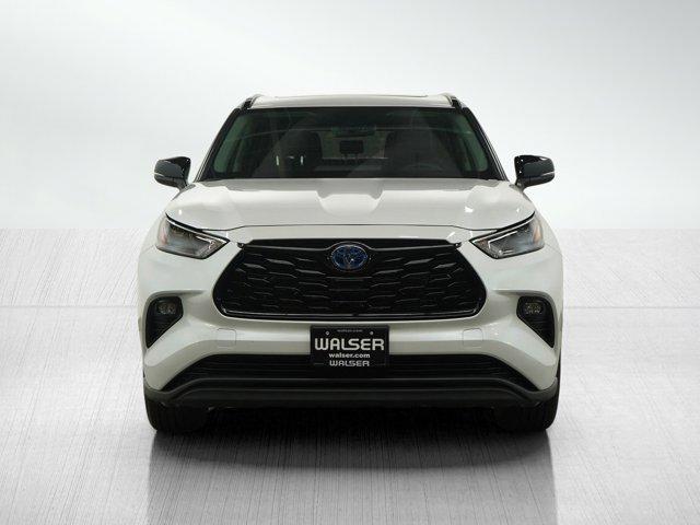 used 2024 Toyota Highlander Hybrid car, priced at $51,499