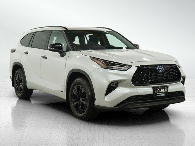 used 2024 Toyota Highlander Hybrid car, priced at $51,499