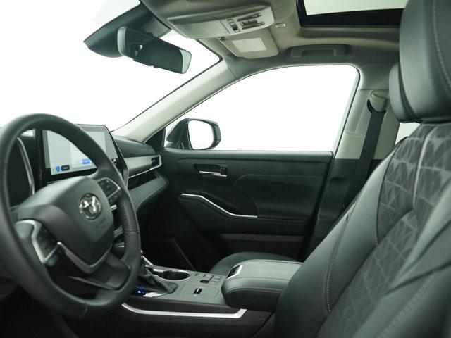 used 2024 Toyota Highlander Hybrid car, priced at $51,499