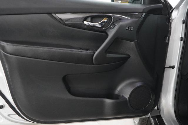 used 2019 Nissan Rogue car, priced at $17,599
