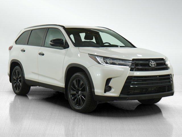 used 2019 Toyota Highlander car, priced at $26,799