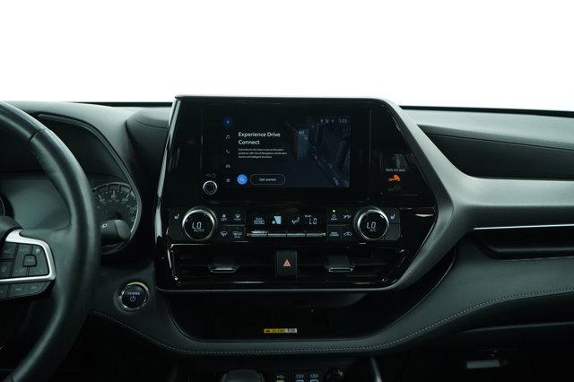 used 2023 Toyota Highlander Hybrid car, priced at $45,998