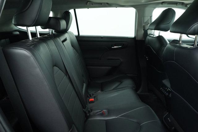 used 2023 Toyota Highlander Hybrid car, priced at $45,998