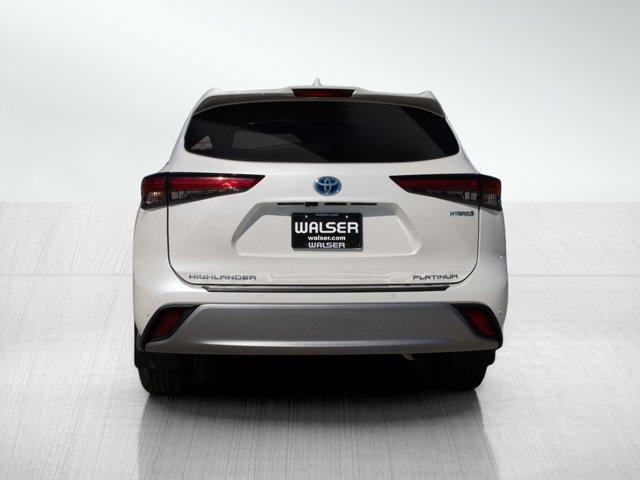 used 2021 Toyota Highlander Hybrid car, priced at $42,998