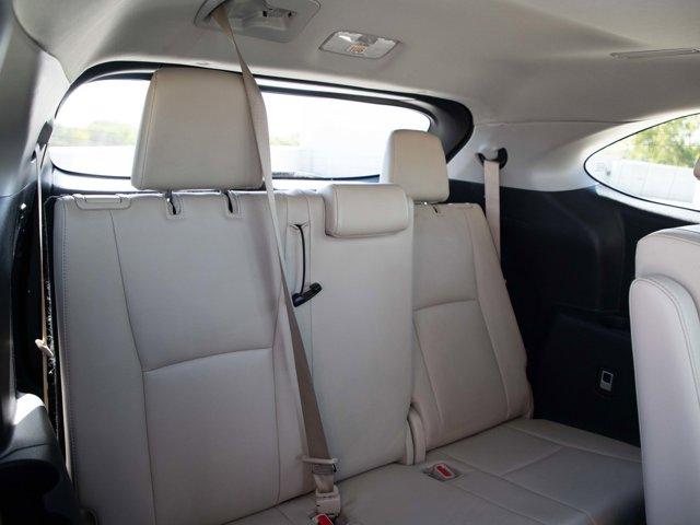used 2021 Toyota Highlander Hybrid car, priced at $42,998