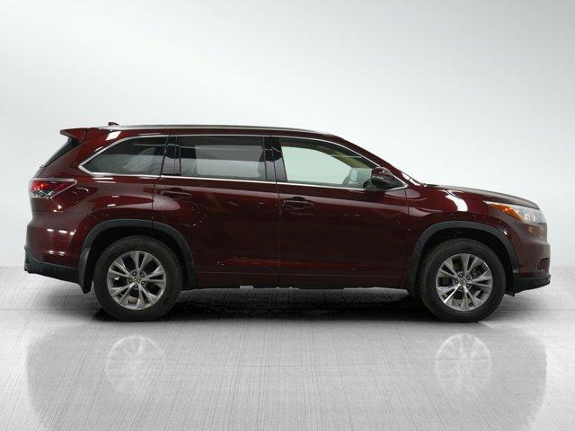 used 2015 Toyota Highlander car, priced at $23,397