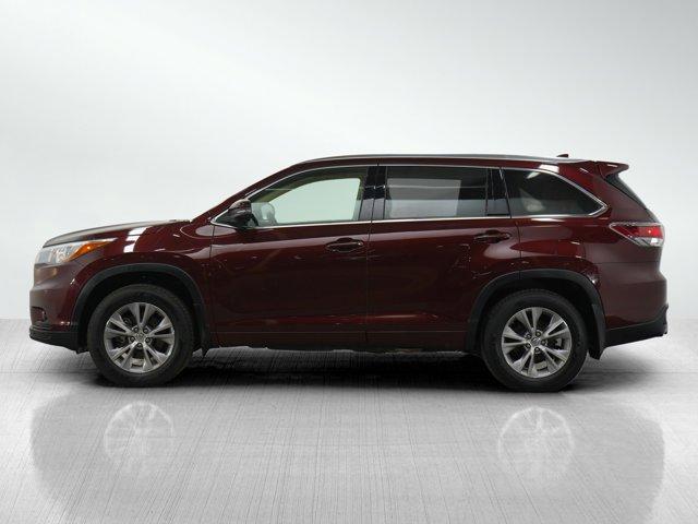 used 2015 Toyota Highlander car, priced at $23,397