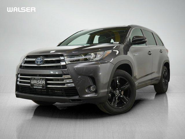 used 2019 Toyota Highlander Hybrid car, priced at $29,699