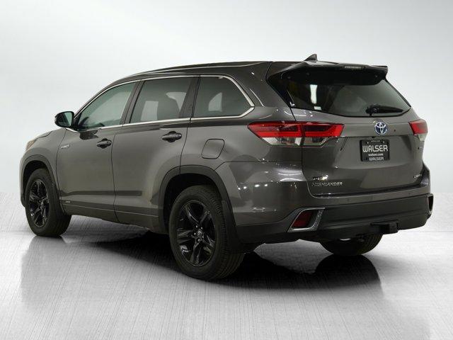 used 2019 Toyota Highlander Hybrid car, priced at $29,699