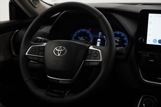 used 2025 Toyota Grand Highlander car, priced at $57,998