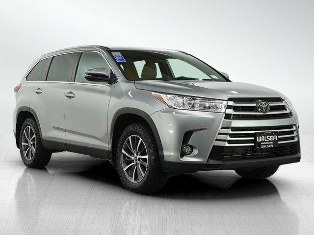 used 2019 Toyota Highlander car, priced at $29,998
