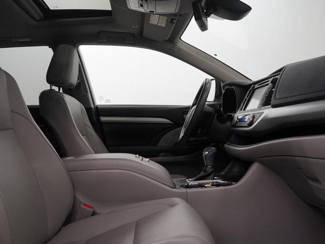 used 2019 Toyota Highlander car, priced at $29,998