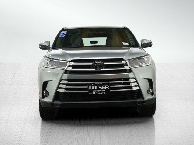 used 2019 Toyota Highlander car, priced at $29,998