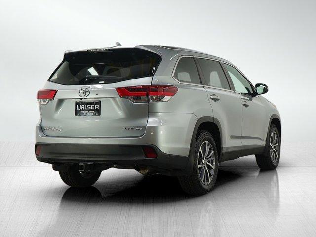used 2019 Toyota Highlander car, priced at $29,998