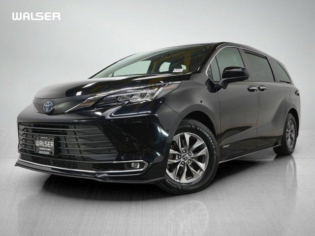 used 2021 Toyota Sienna car, priced at $37,998
