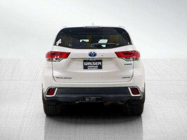 used 2017 Toyota Highlander Hybrid car, priced at $26,998