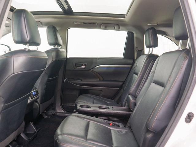 used 2017 Toyota Highlander Hybrid car, priced at $26,998